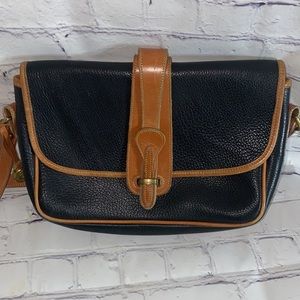 Dooney and Bourke pebble Leather crossbody purse